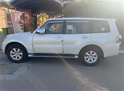 ميتسوبيشي باجيرو